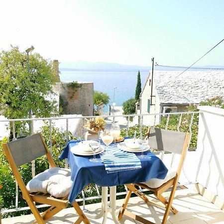 Apartment Biljana Бол Экстерьер фото